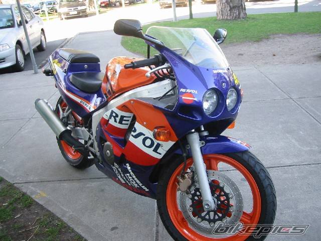1989 HONDA CBR 250 | Picture 87667 motorcycle photo