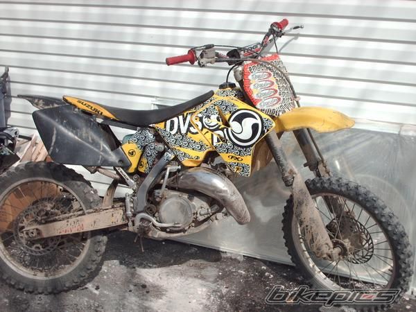 2002 SUZUKI RM 125 | Picture 876840 motorcycle photo