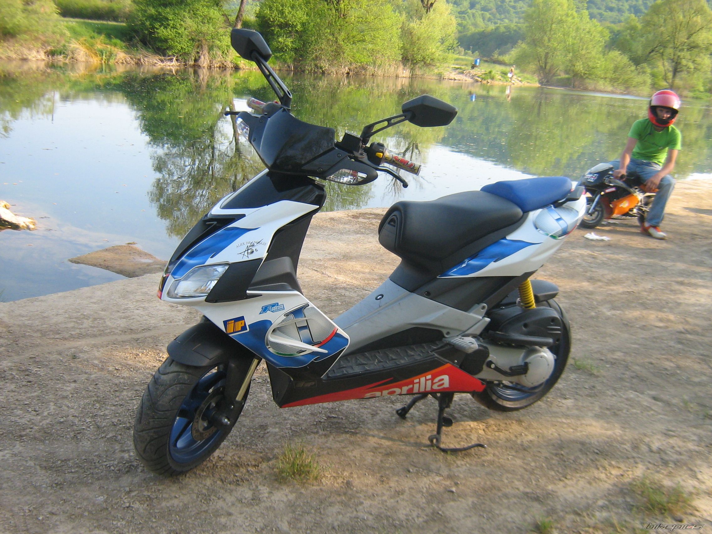 2006 APRILIA SR 50 | Picture 877429 motorcycle photo