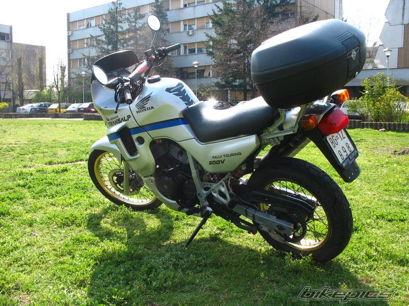 1987 HONDA XL 600V TRANSALP | Picture 877470 motorcycle photo