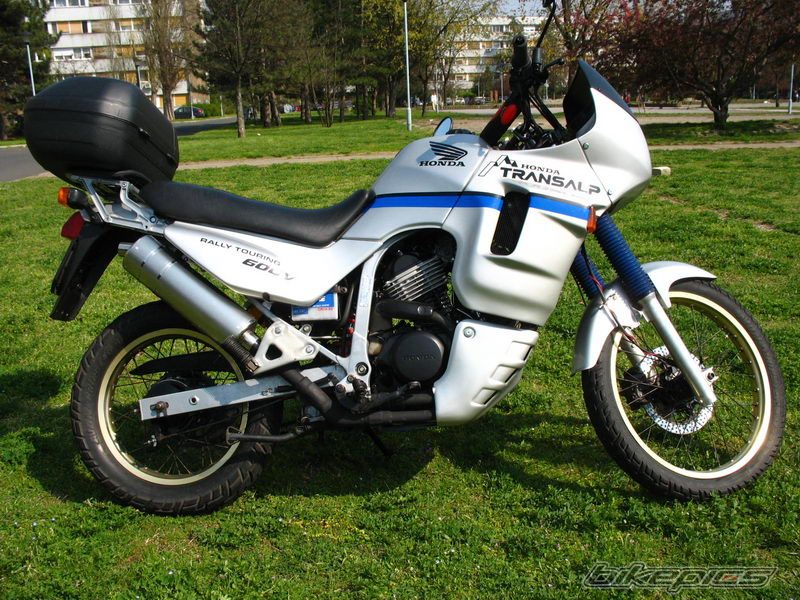 1987 HONDA XL 600V TRANSALP | Picture 877472 motorcycle photo