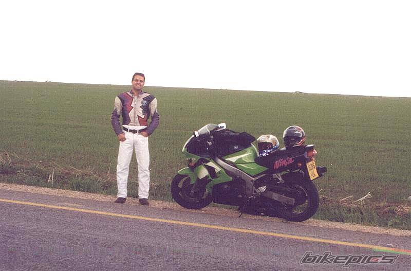 1998 KAWASAKI ZX 6R | Picture 8798 motorcycle photo