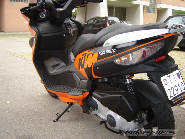 2007 MALAGUTI MADISON S250 | Picture 880820 motorcycle photo