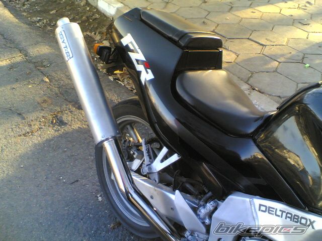 1995 YAMAHA FZR 250 EXUP | Picture 881222 motorcycle photo
