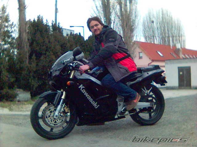1990 KAWASAKI ZXR 250 | Picture 881286 motorcycle photo