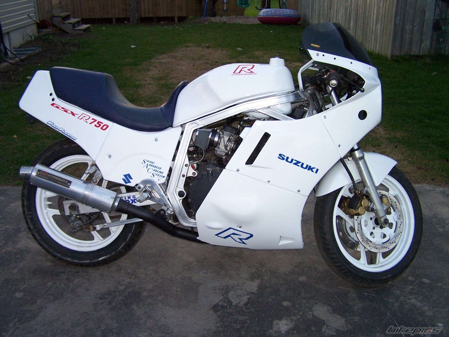 1985 SUZUKI GSX R 750 | Picture 884733 motorcycle photo