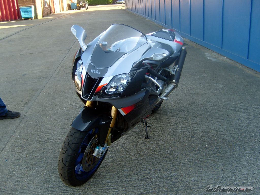 2004 APRILIA RSV MILLE FACTORY | Picture 886743 motorcycle photo