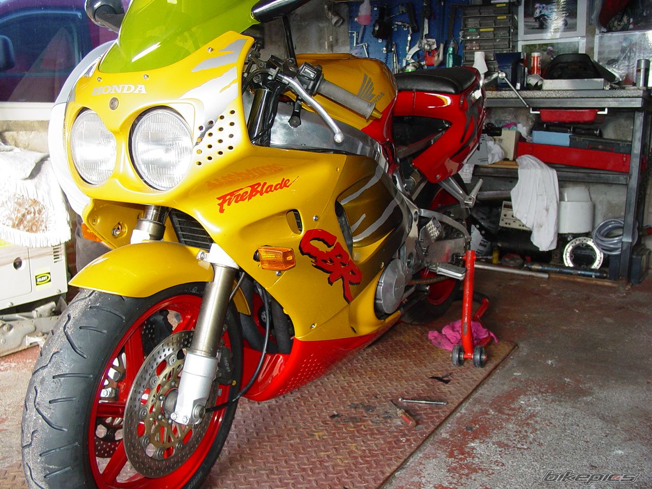 1991 HONDA CBR 900 | Picture 886874 motorcycle photo