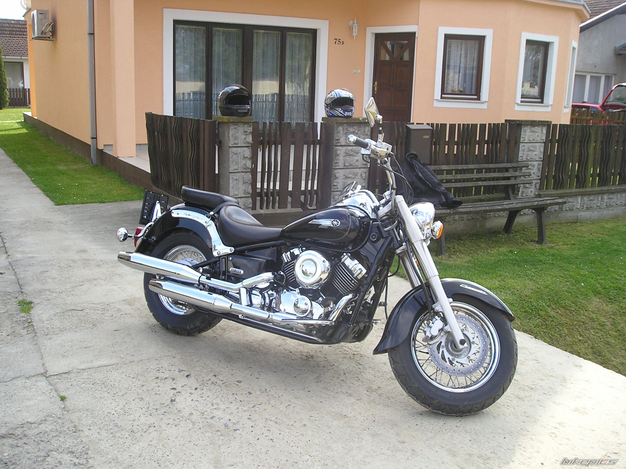 2005 YAMAHA XVS 650 DRAG STAR CLASSIC | Picture 890356 motorcycle photo