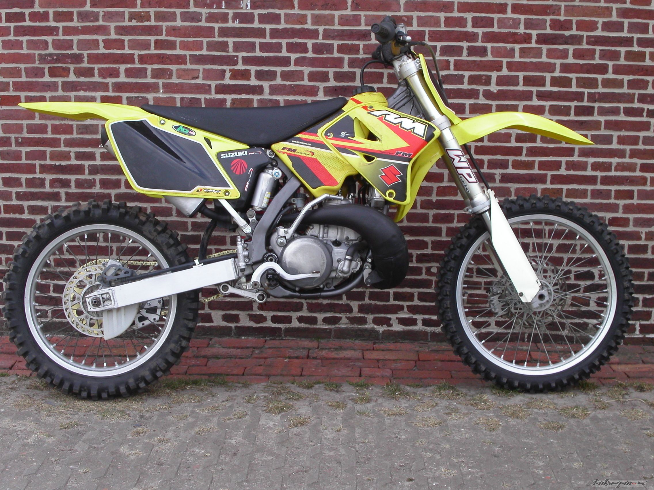 2002 SUZUKI RM 250 | Picture 891686 motorcycle photo