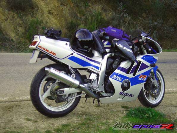 1992 SUZUKI GSX R 400 | Picture 89194 motorcycle photo