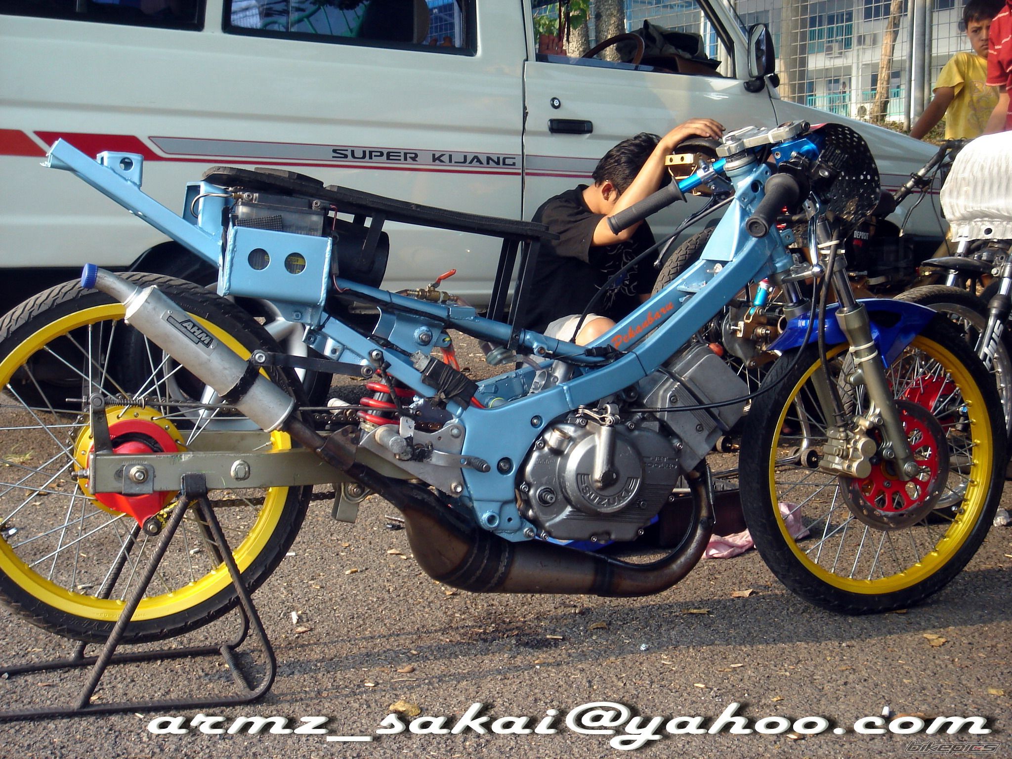 2000 SUZUKI SATRIA 120 | Picture 892654 motorcycle photo