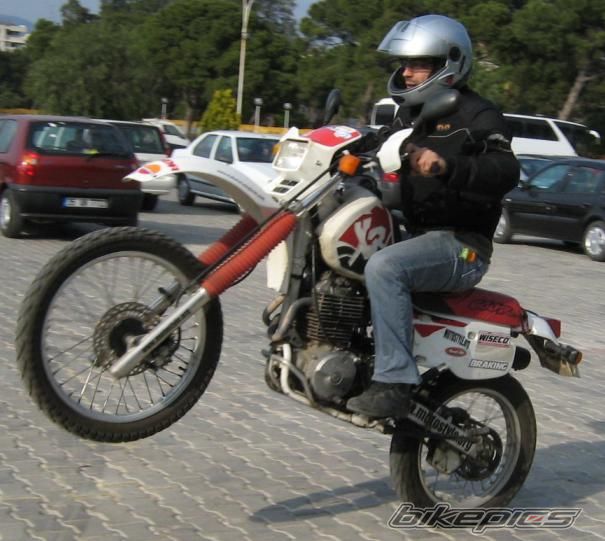 1998 HONDA XR 600 | Picture 893441 motorcycle photo