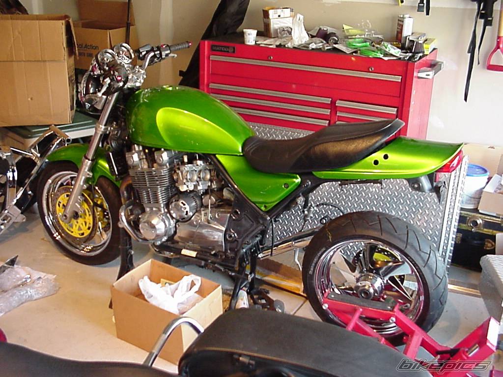 1993 KAWASAKI ZR 1100 | Picture 8941 motorcycle photo