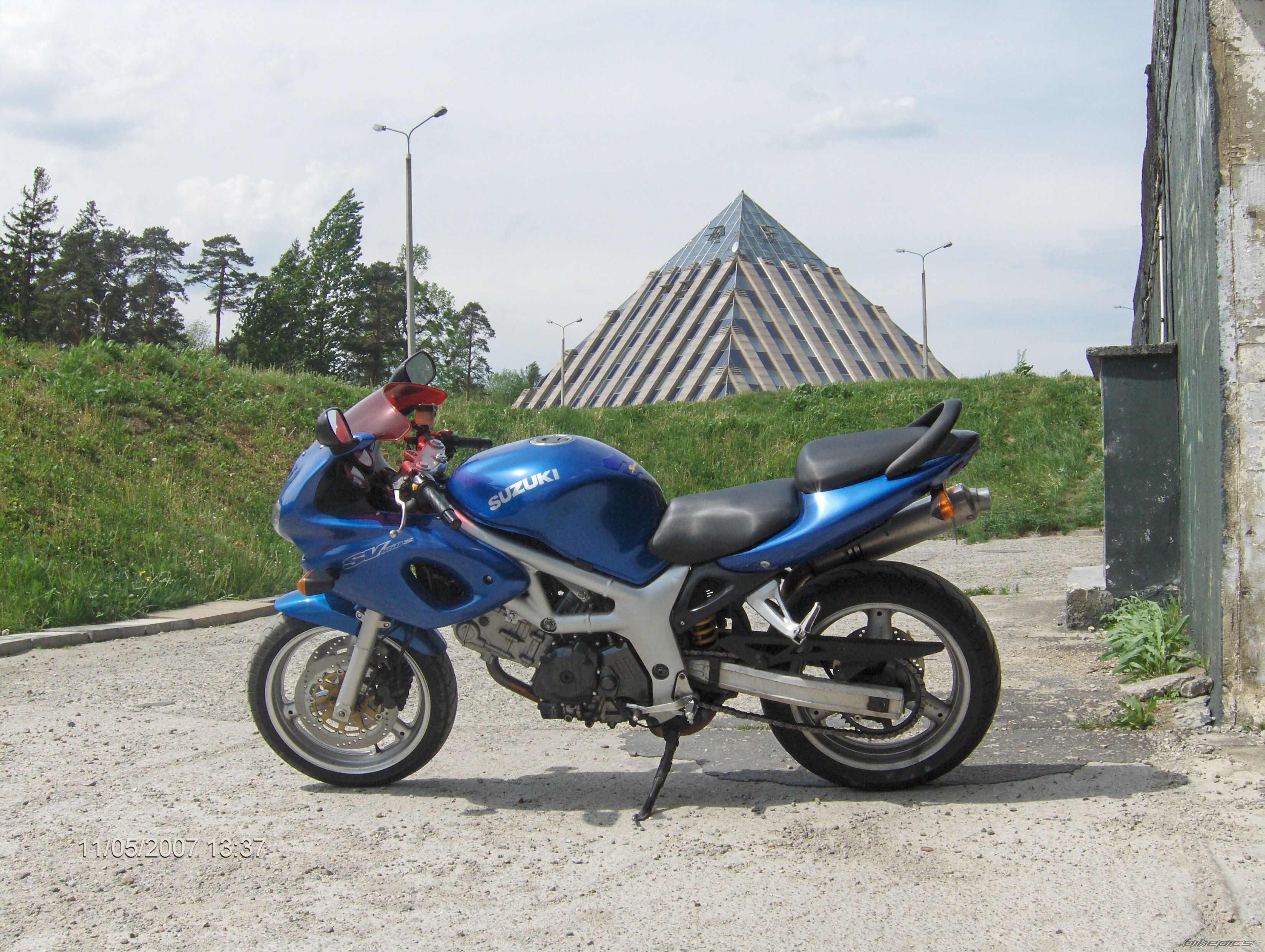 2000 SUZUKI SV 650S | Picture 894459 motorcycle photo