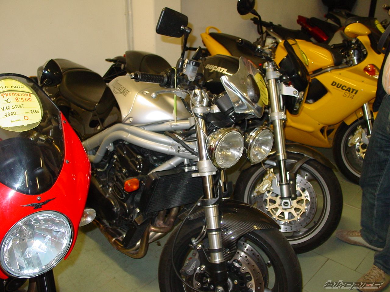 1999 TRIUMPH SPEED TRIPLE | Picture 895220 motorcycle photo