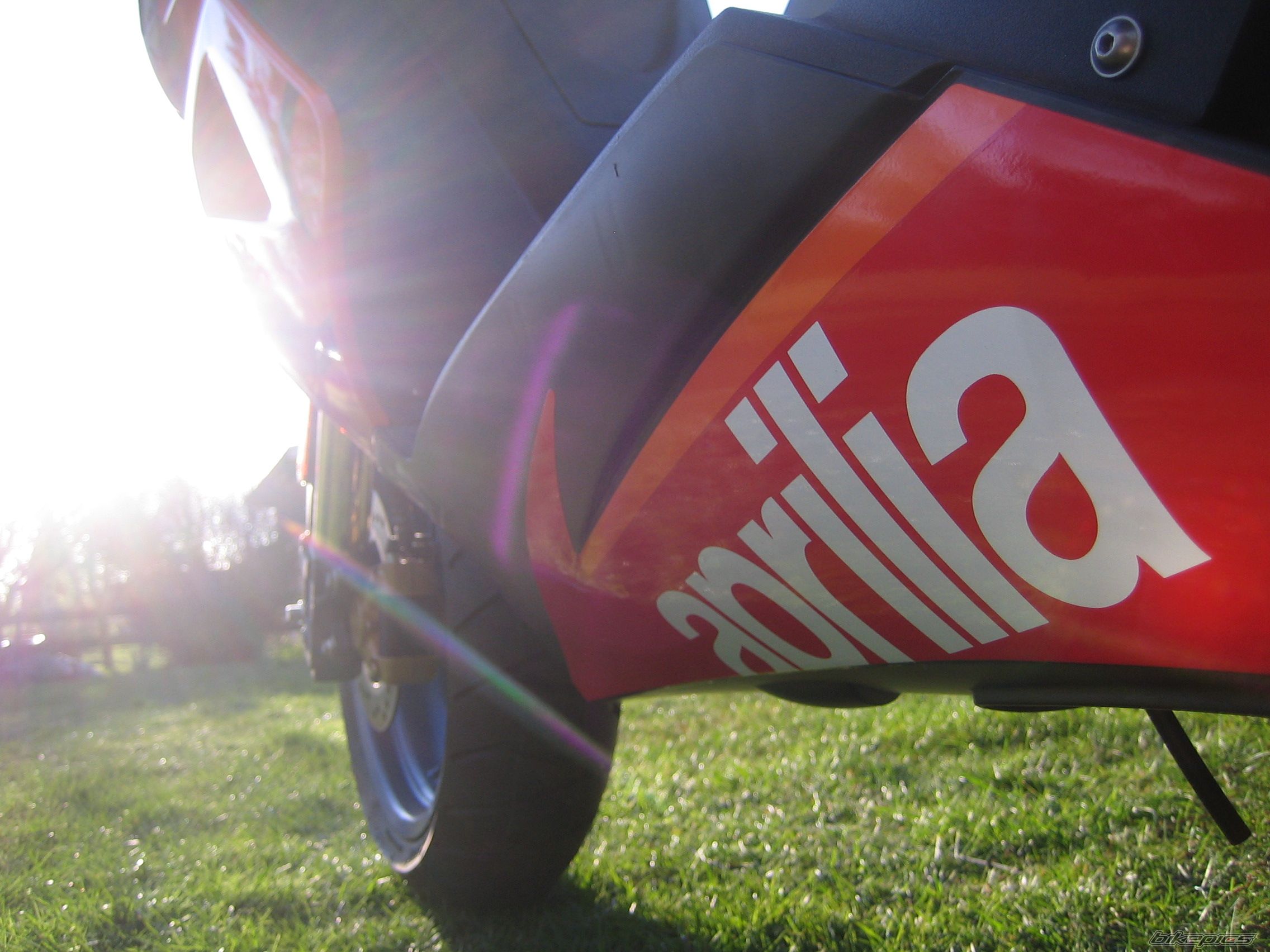 2006 APRILIA SR 50 | Picture 896940 motorcycle photo