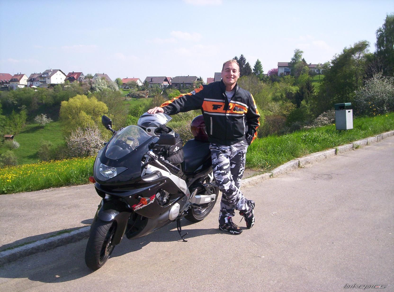 1997 YAMAHA YZF 600 | Picture 897645 motorcycle photo