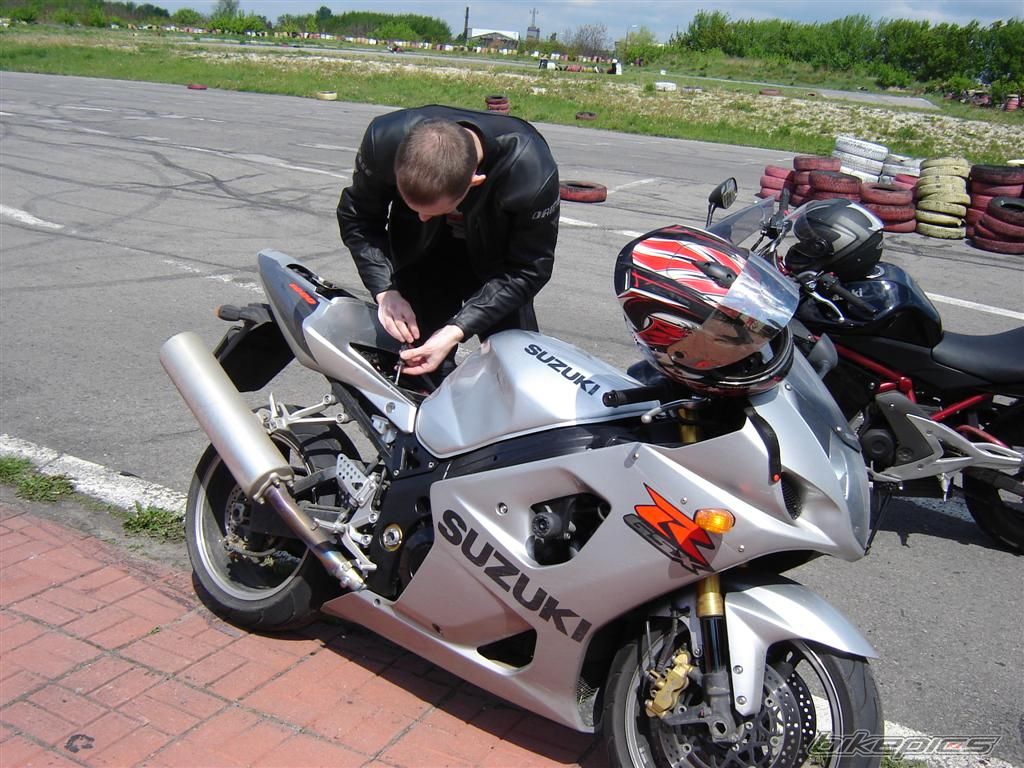 2003 SUZUKI GSX R 1000 | Picture 897854 motorcycle photo