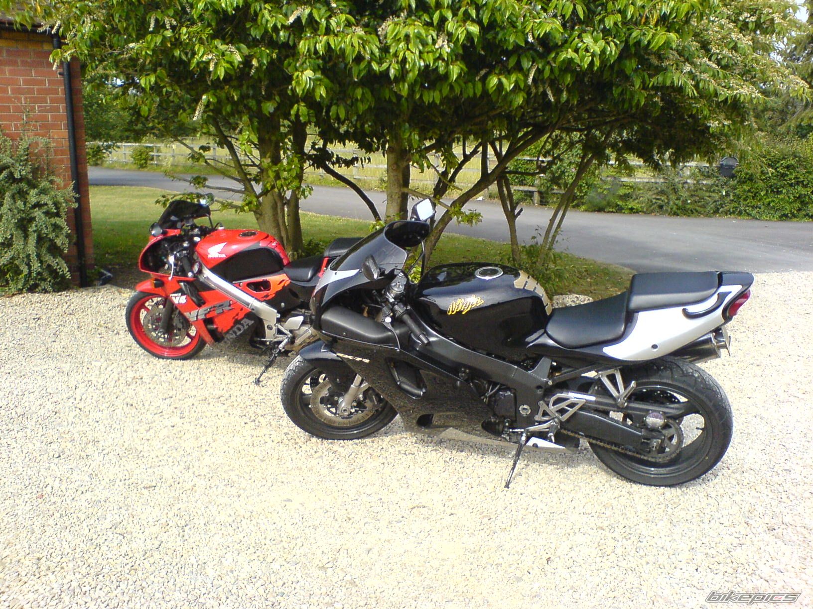 2001 KAWASAKI ZX 7R | Picture 898986 motorcycle photo