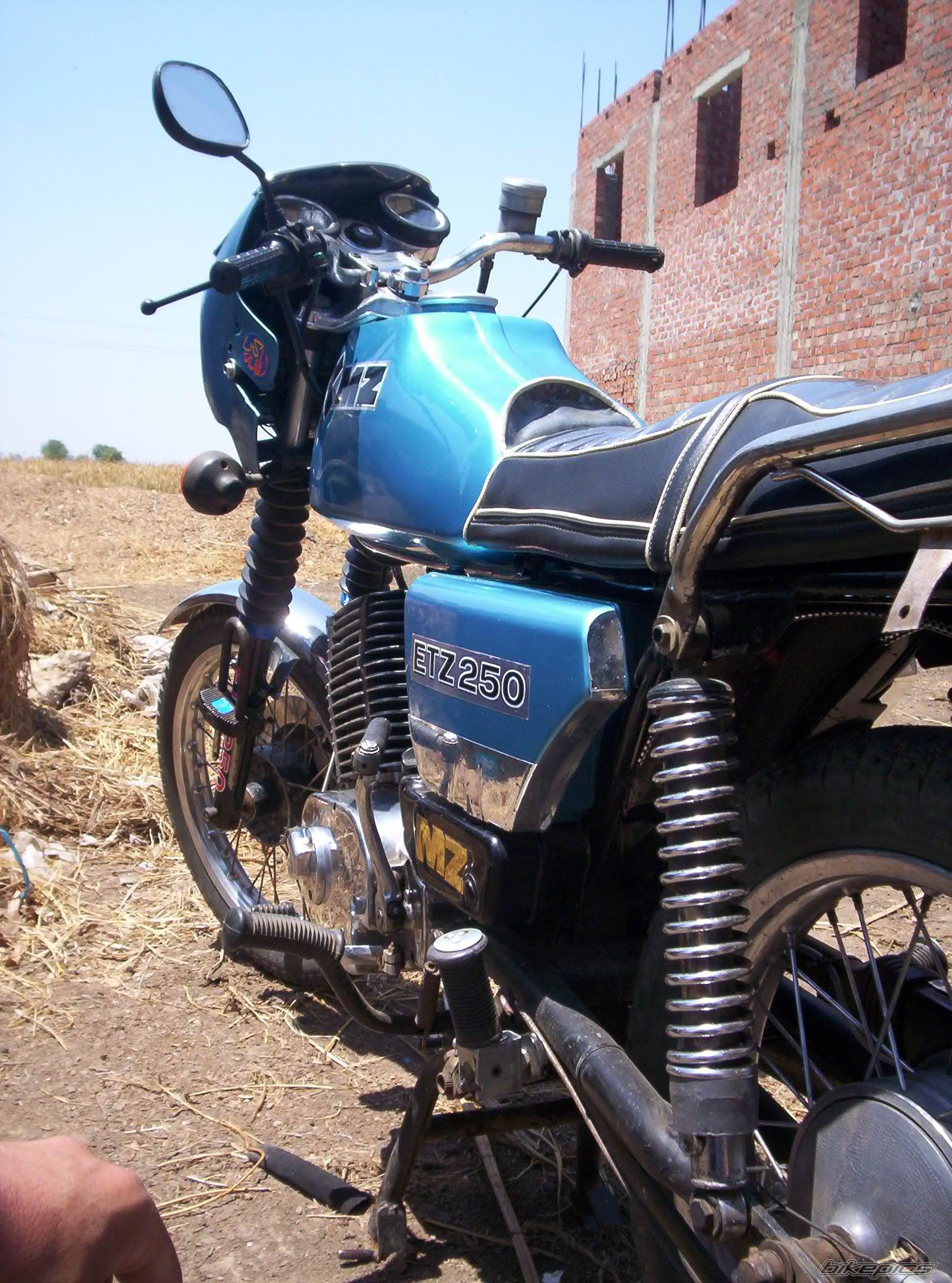 1986 MZ ETZ 250 | Picture 900781 motorcycle photo