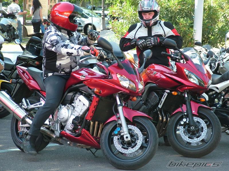 2002 YAMAHA FZS 1000 FAZER | Picture 900934 motorcycle photo