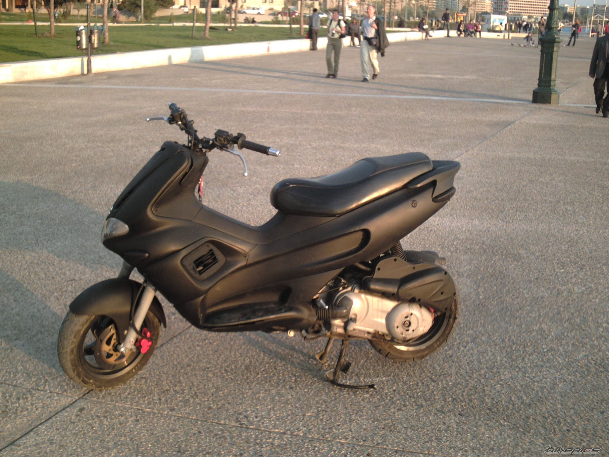 2004 GILERA RUNNER 200 VXR | Picture 901621 motorcycle photo