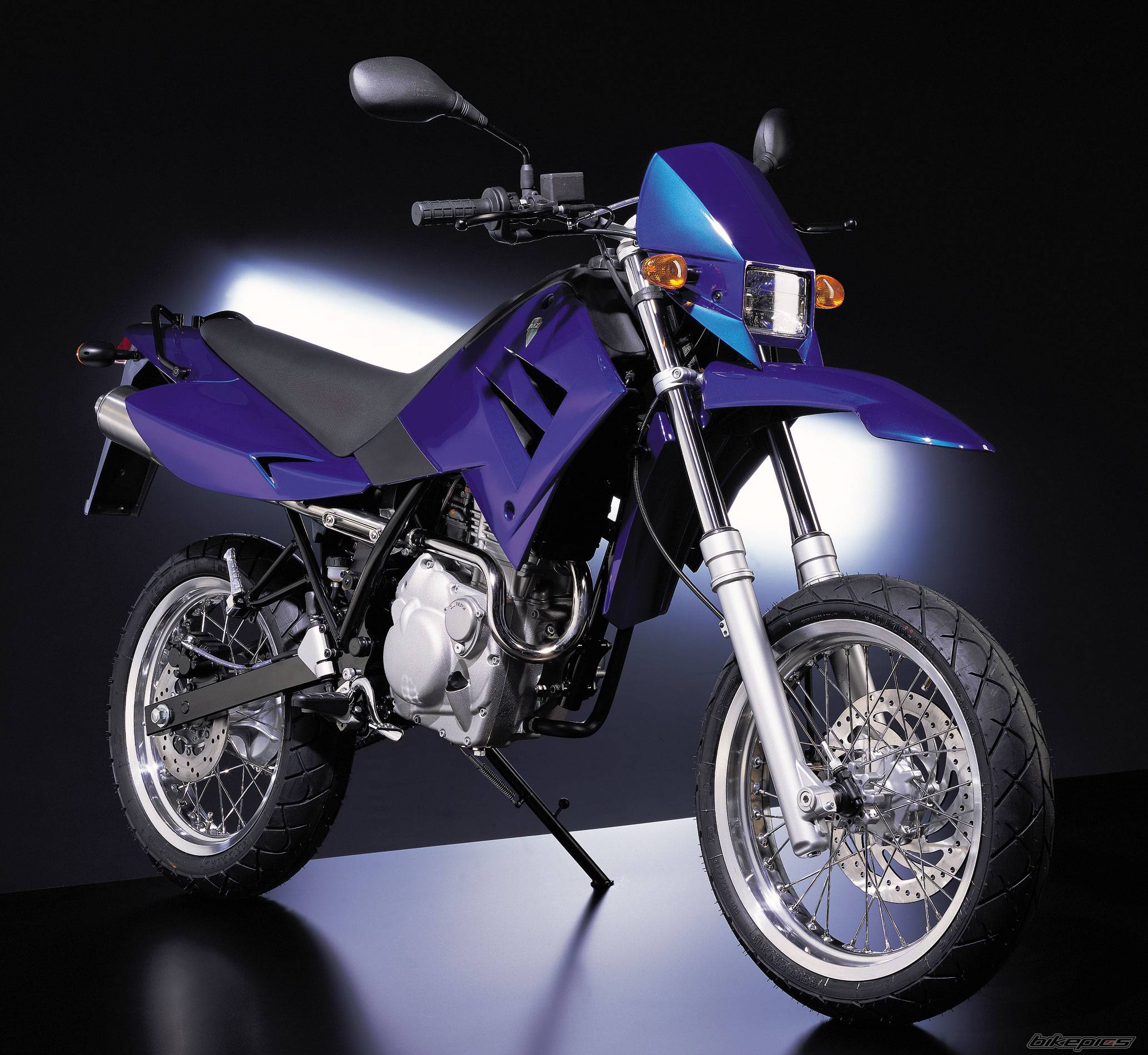 2003 MZ 125SM | Picture 90196 motorcycle photo