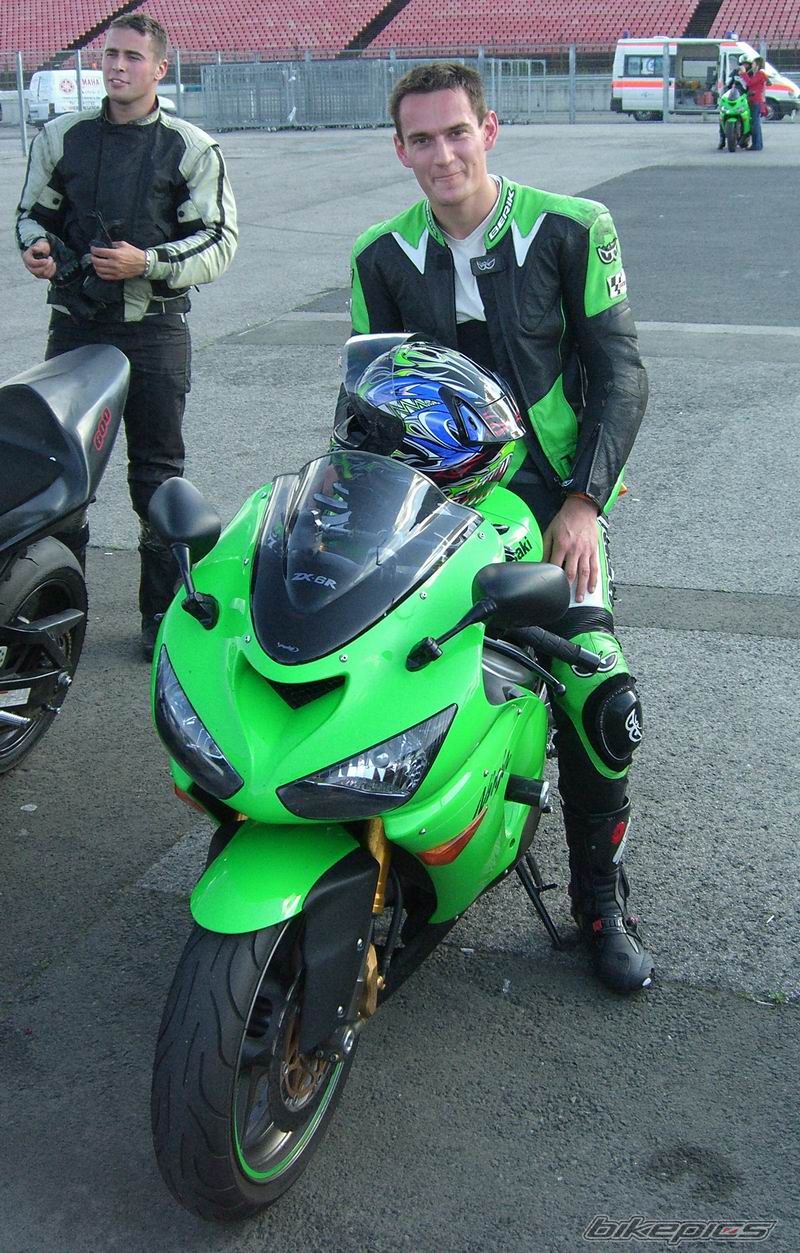 2005 KAWASAKI ZX 6R | Picture 902439 motorcycle photo