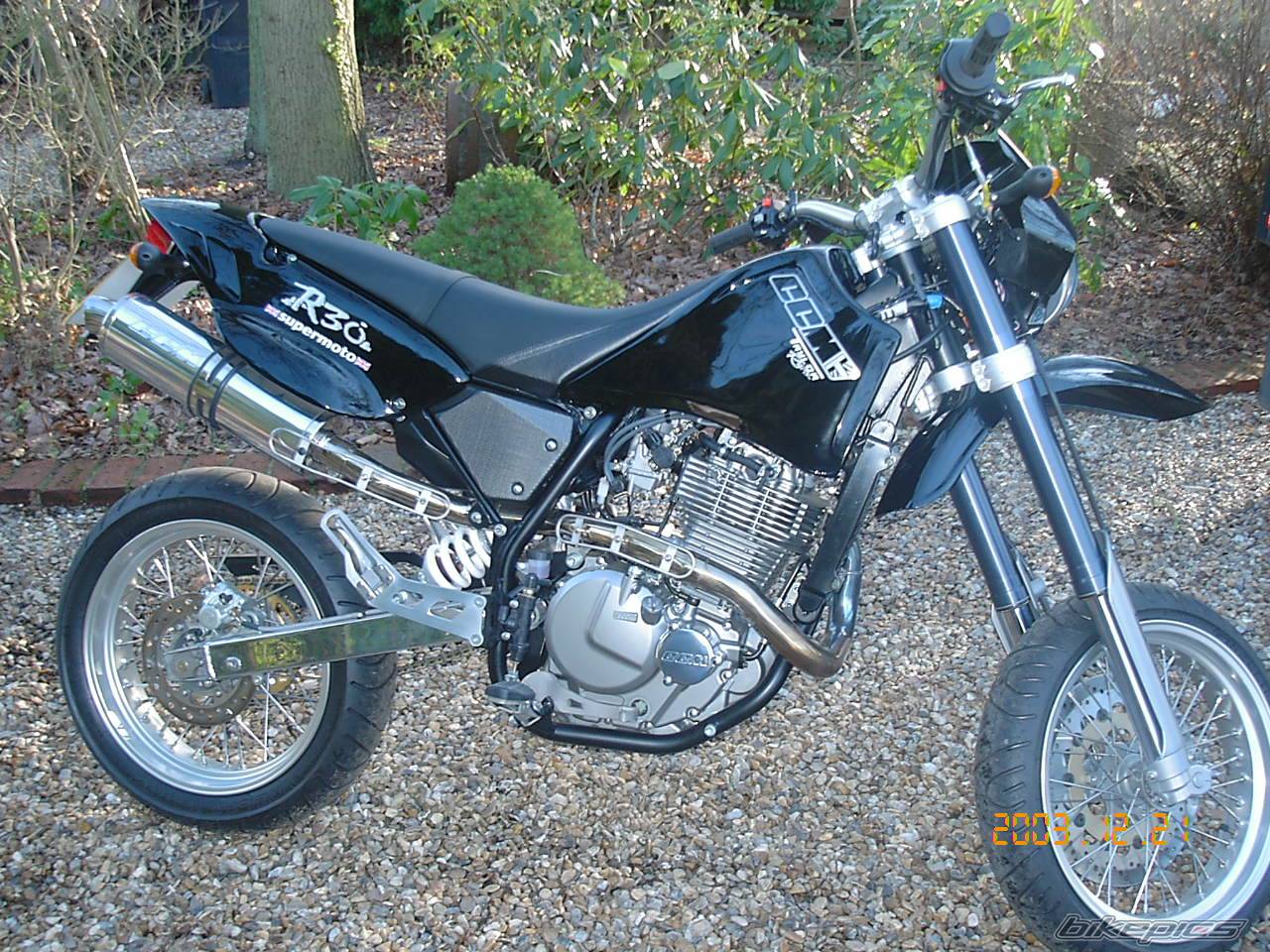 2003 CCM R30 | Picture 90349 motorcycle photo