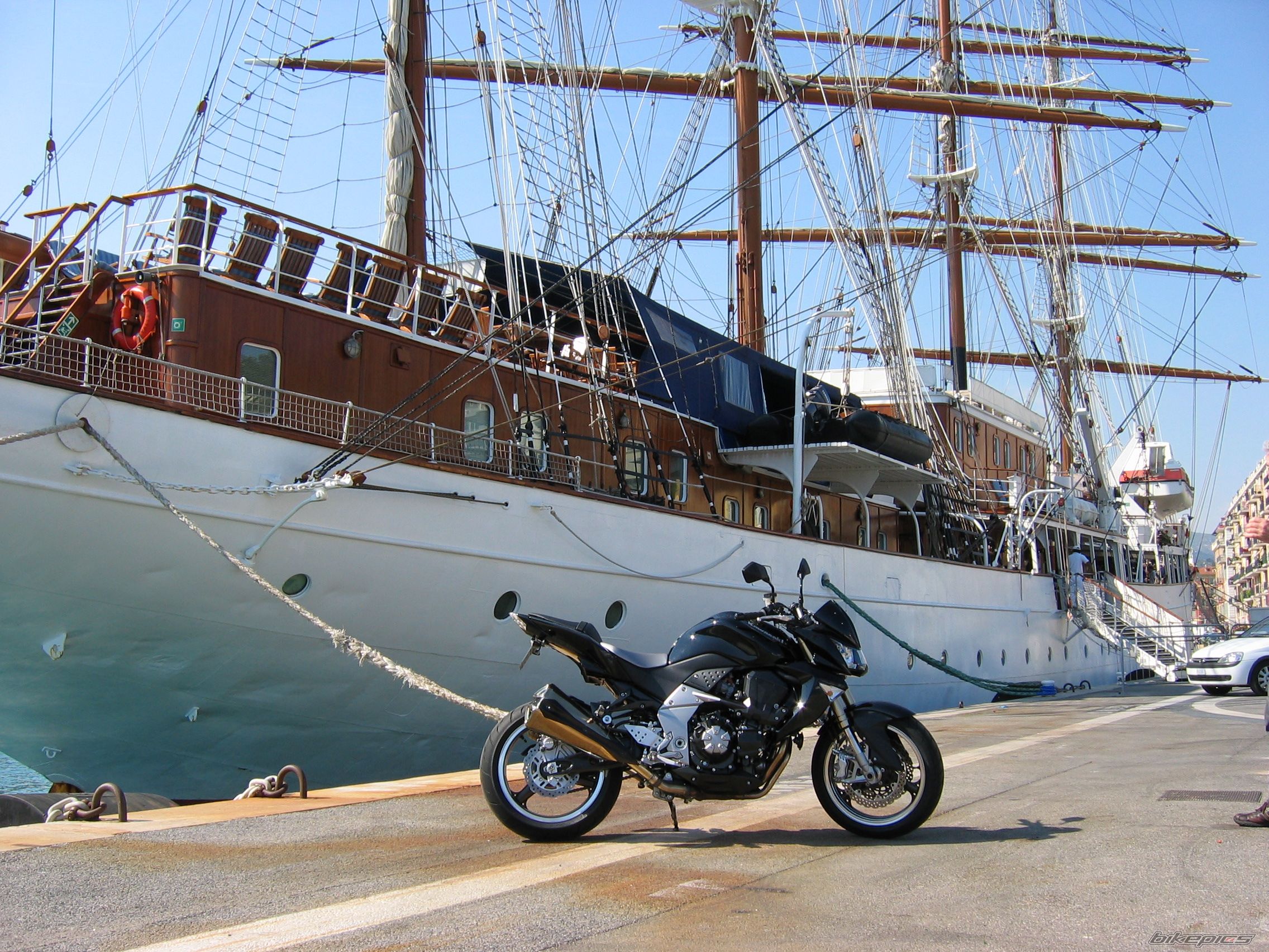 2007 KAWASAKI Z 1000 | Picture 905774 motorcycle photo