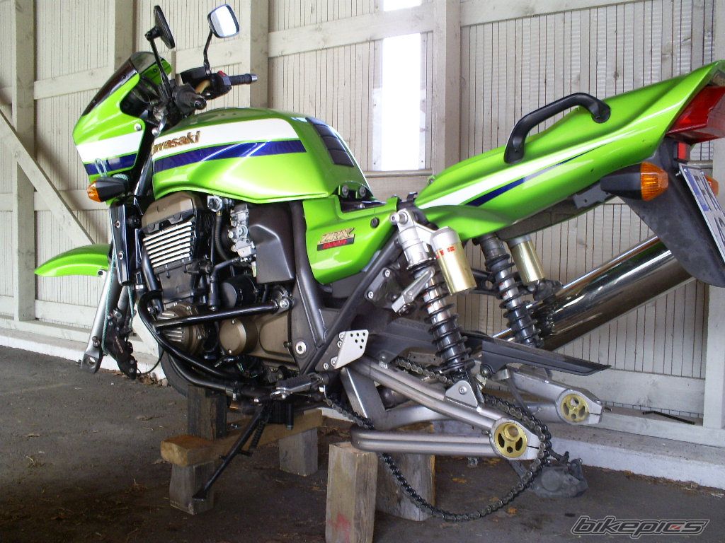2005 KAWASAKI ZRX 1200R | Picture 906784 motorcycle photo