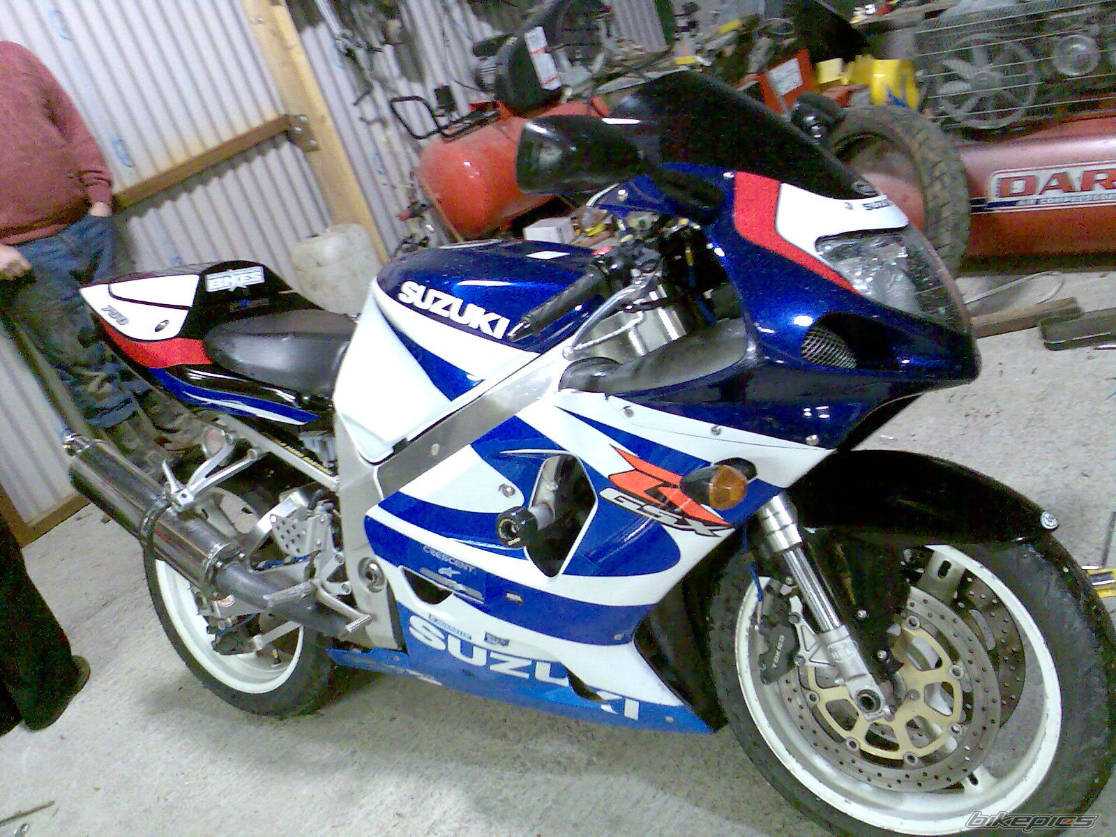 2000 SUZUKI GSX R 750 | Picture 907970 motorcycle photo