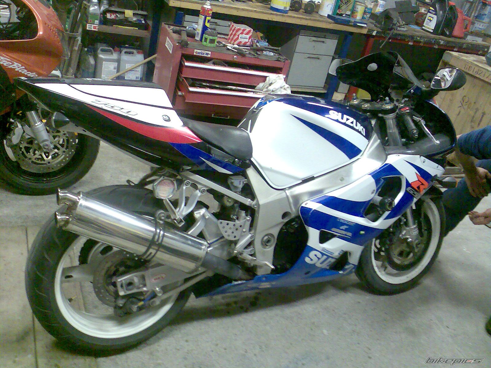 2000 SUZUKI GSX R 750 | Picture 907971 motorcycle photo