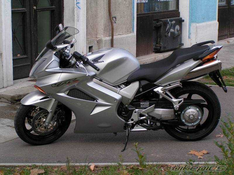 2003 HONDA VFR 800 | Picture 91013 motorcycle photo