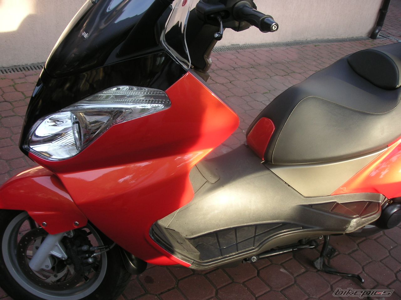 2003 APRILIA ATLANTIC 200 | Picture 910340 motorcycle photo