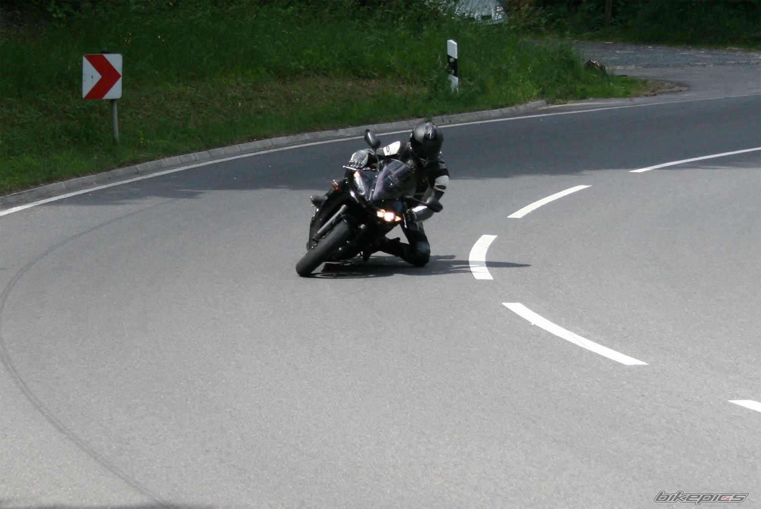 2003 YAMAHA YZF R6 | Picture 912293 motorcycle photo