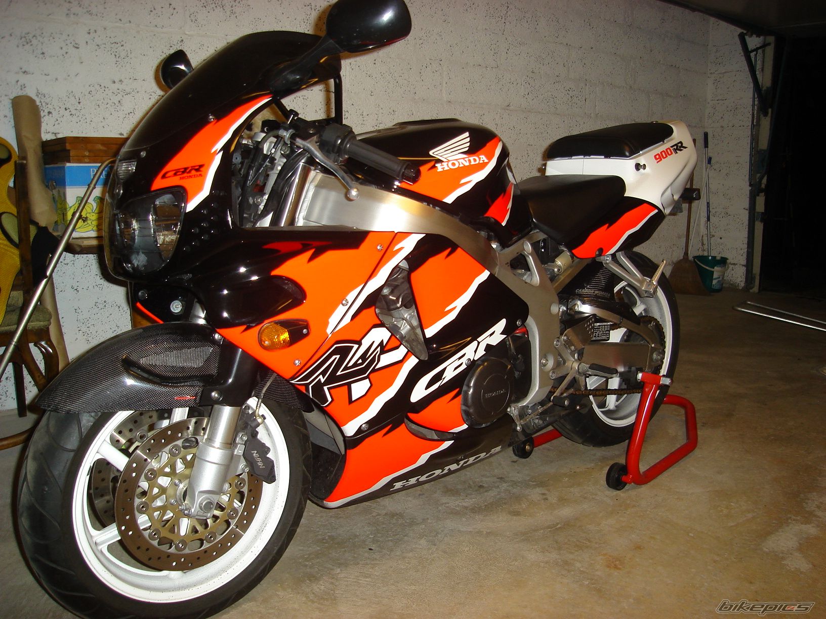 1996 HONDA CBR 900 | Picture 913410 motorcycle photo