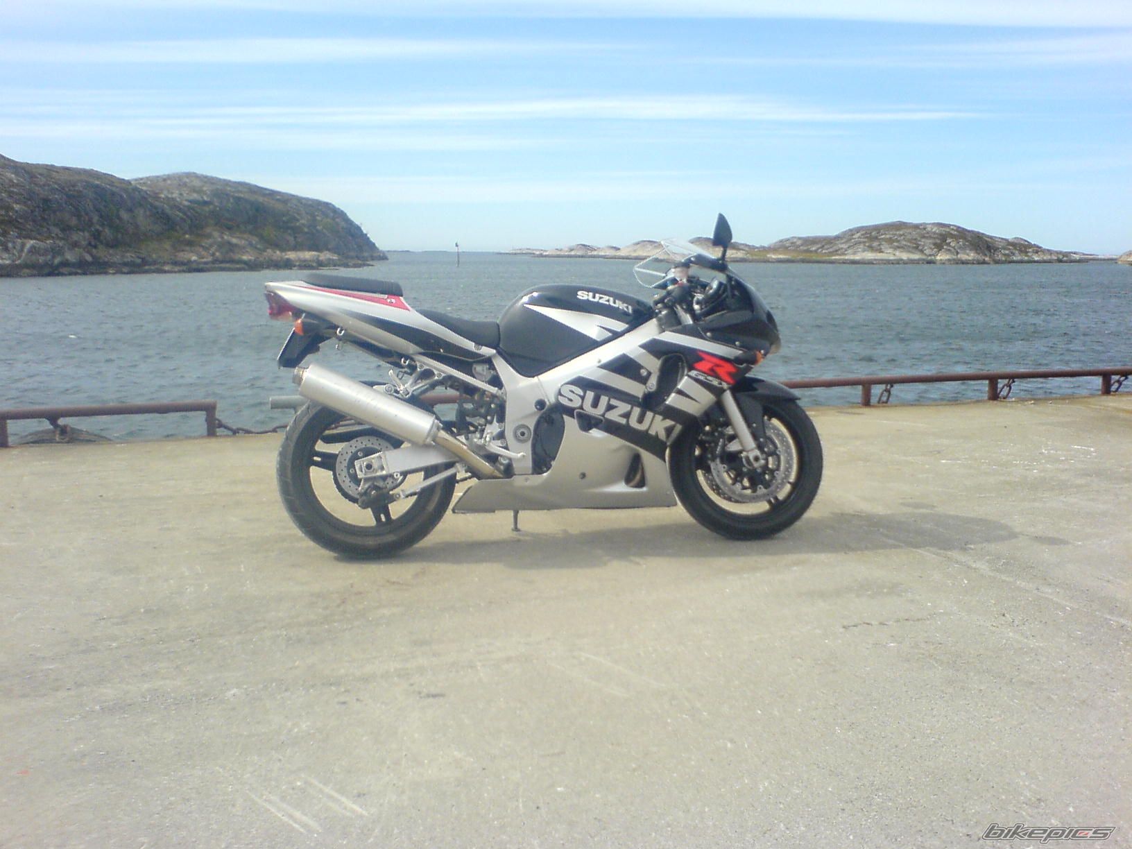 2003 SUZUKI GSX R 600 | Picture 913841 motorcycle photo