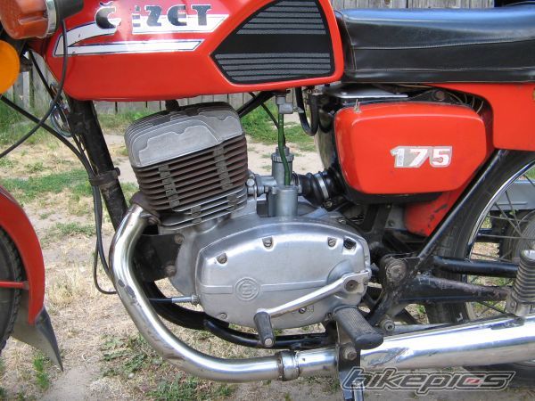 1987 CZ 175 | Picture 918049 motorcycle photo