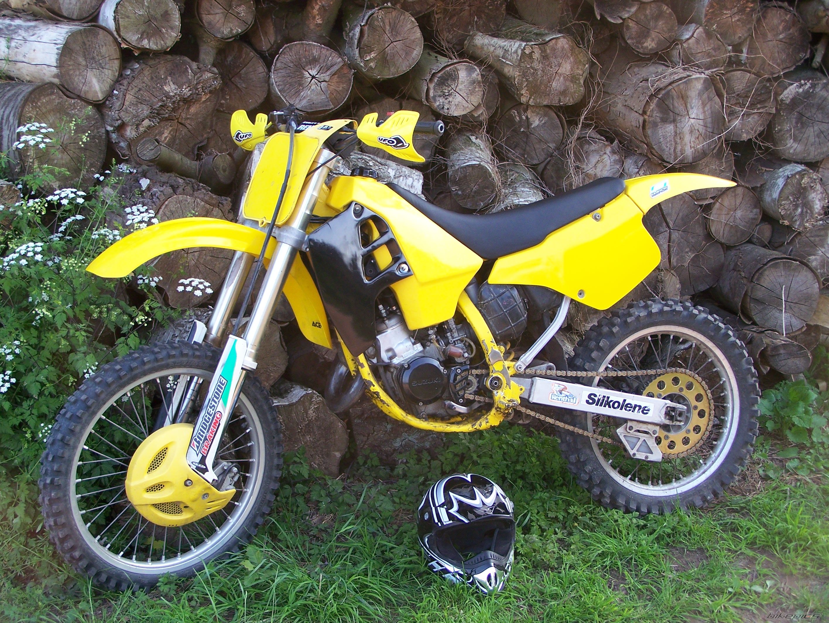 1992 SUZUKI RM 125 | Picture 919039 motorcycle photo