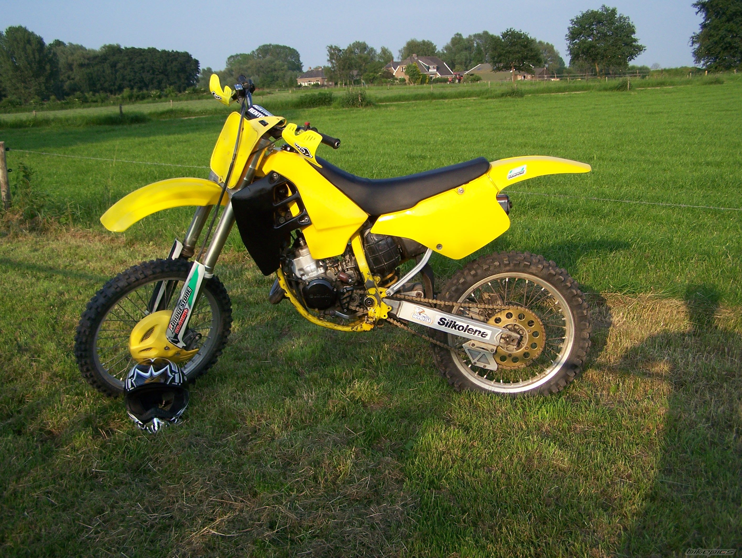 1992 SUZUKI RM 125 | Picture 919092 motorcycle photo