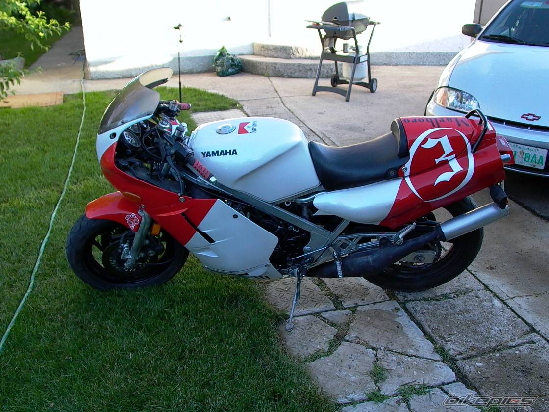 1985 YAMAHA RD 500 | Picture 91990 motorcycle photo