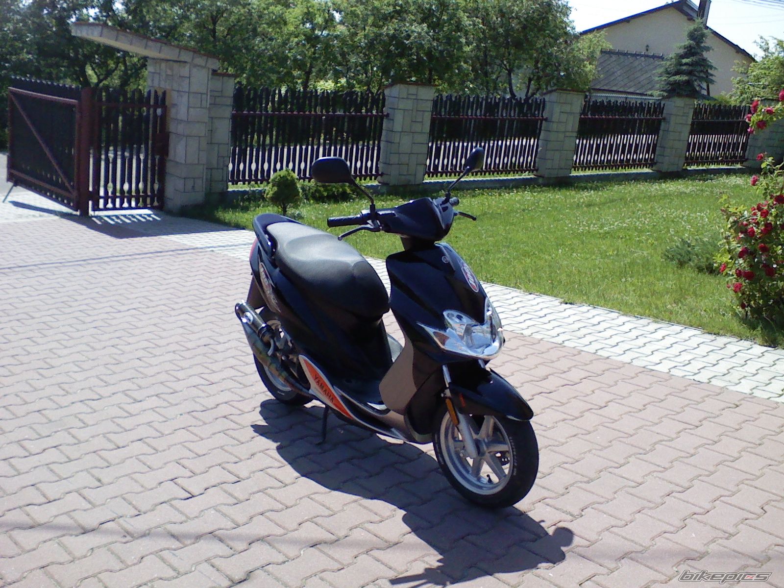 2004 YAMAHA JOG R CS 50 | Picture 923908 motorcycle photo