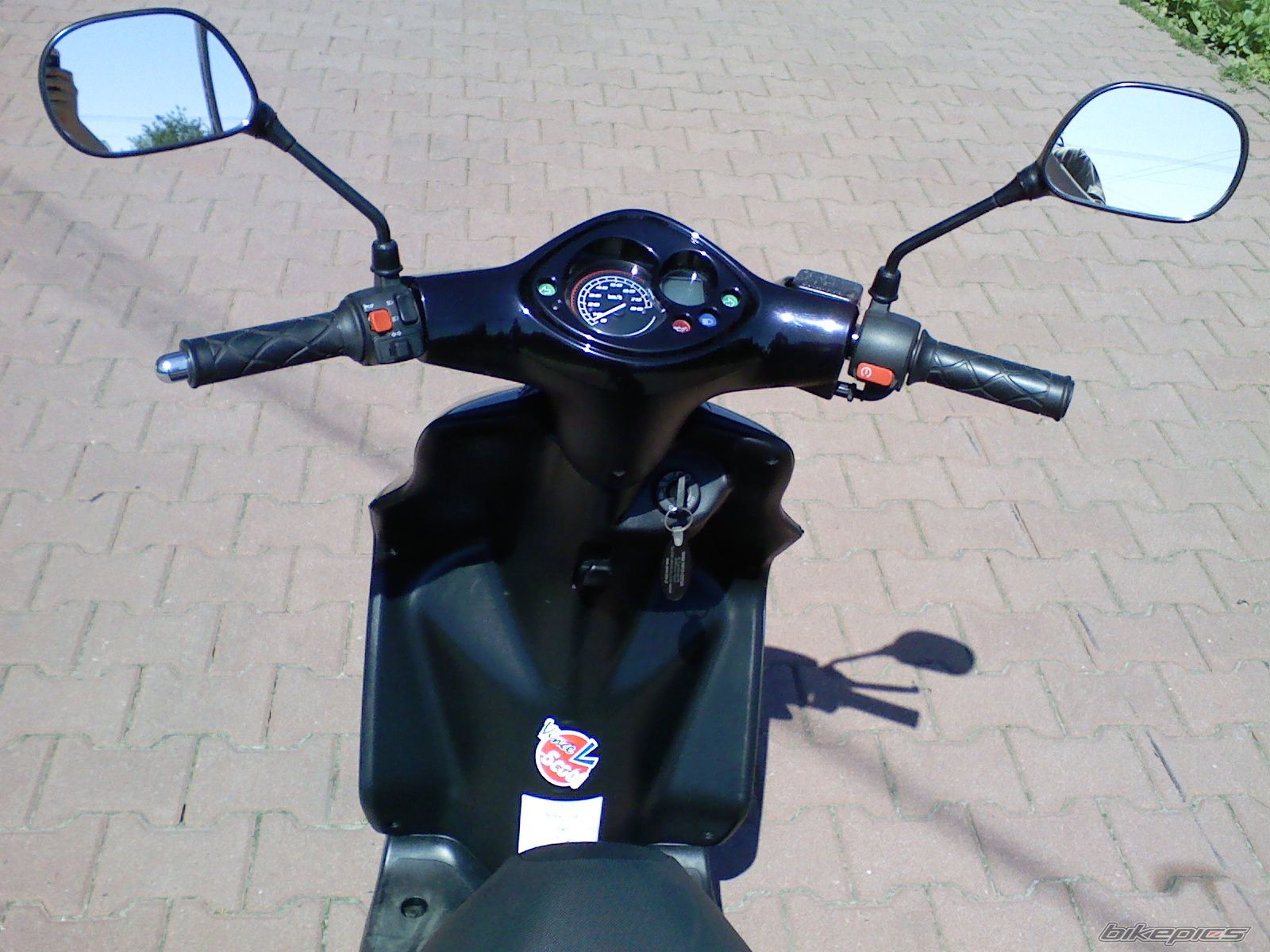 2004 YAMAHA JOG R CS 50 | Picture 923936 motorcycle photo