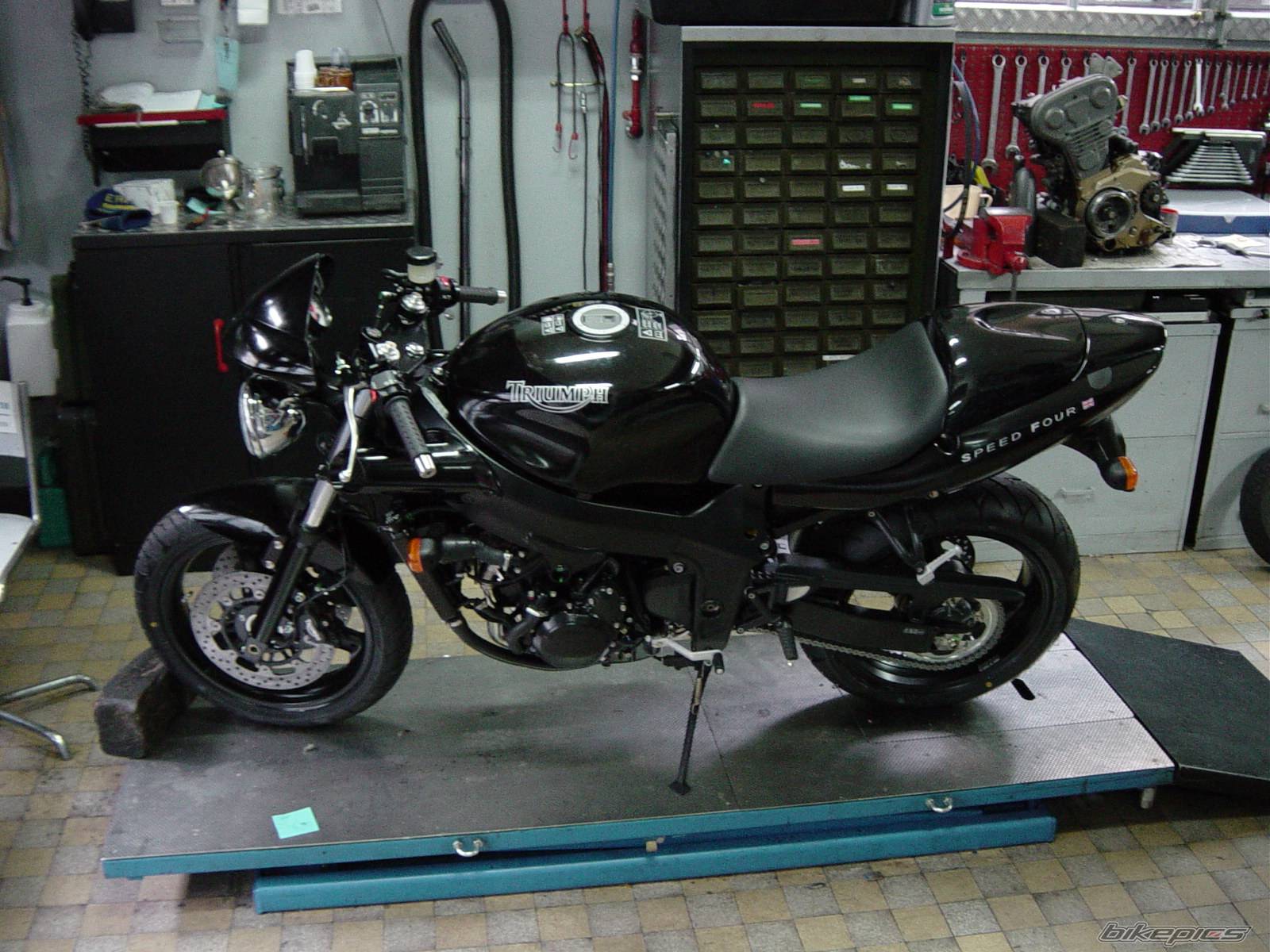 2003 TRIUMPH SPEED FOUR | Picture 93103 motorcycle photo