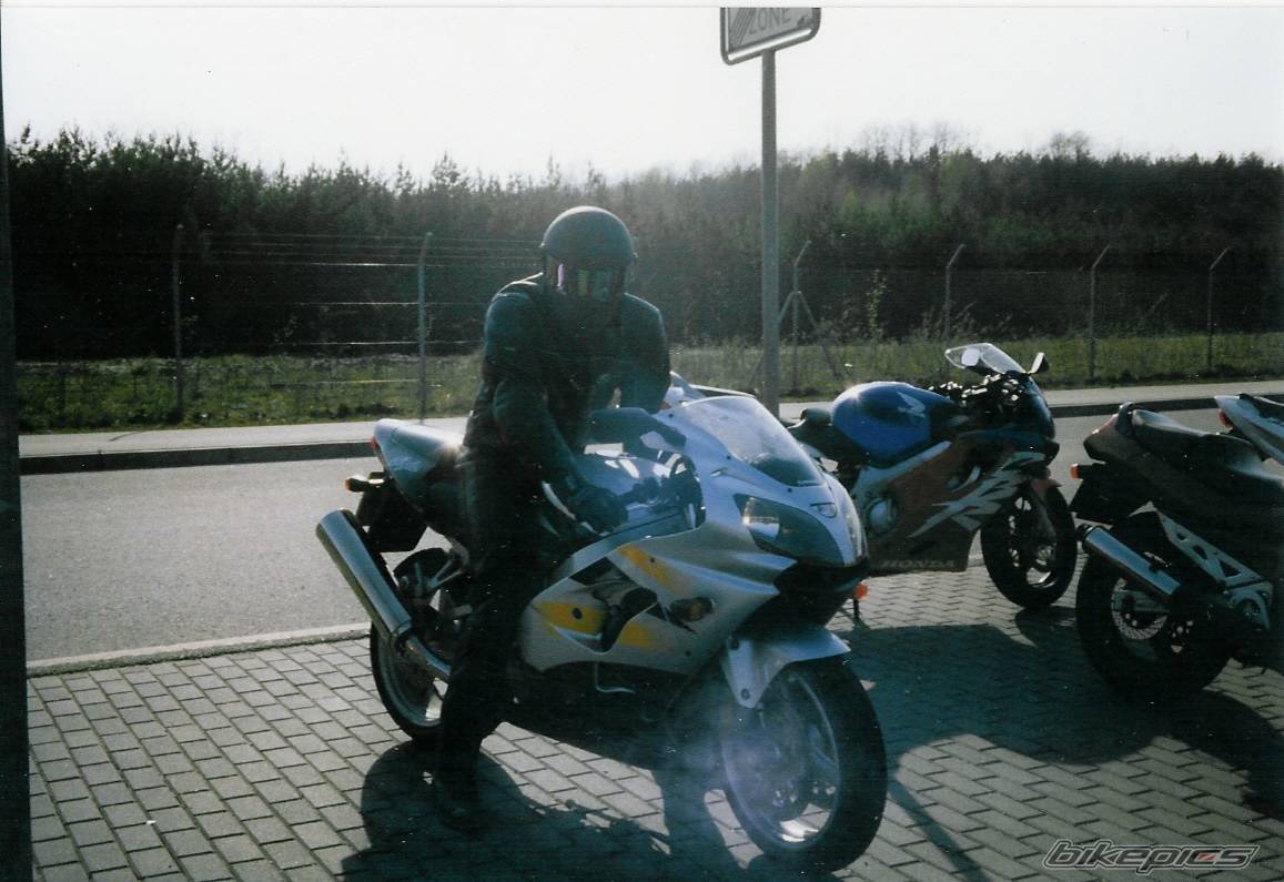 2002 KAWASAKI ZX 9R | Picture 93146 motorcycle photo