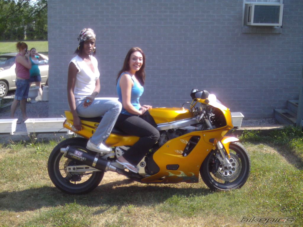 1995 SUZUKI GSX R 750 | Picture 933797 motorcycle photo