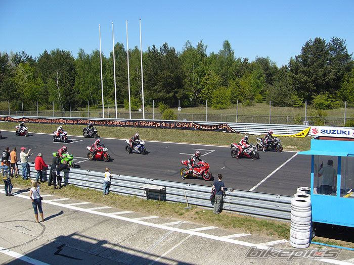 2003 YAMAHA YZF R1 | Picture 935659 motorcycle photo