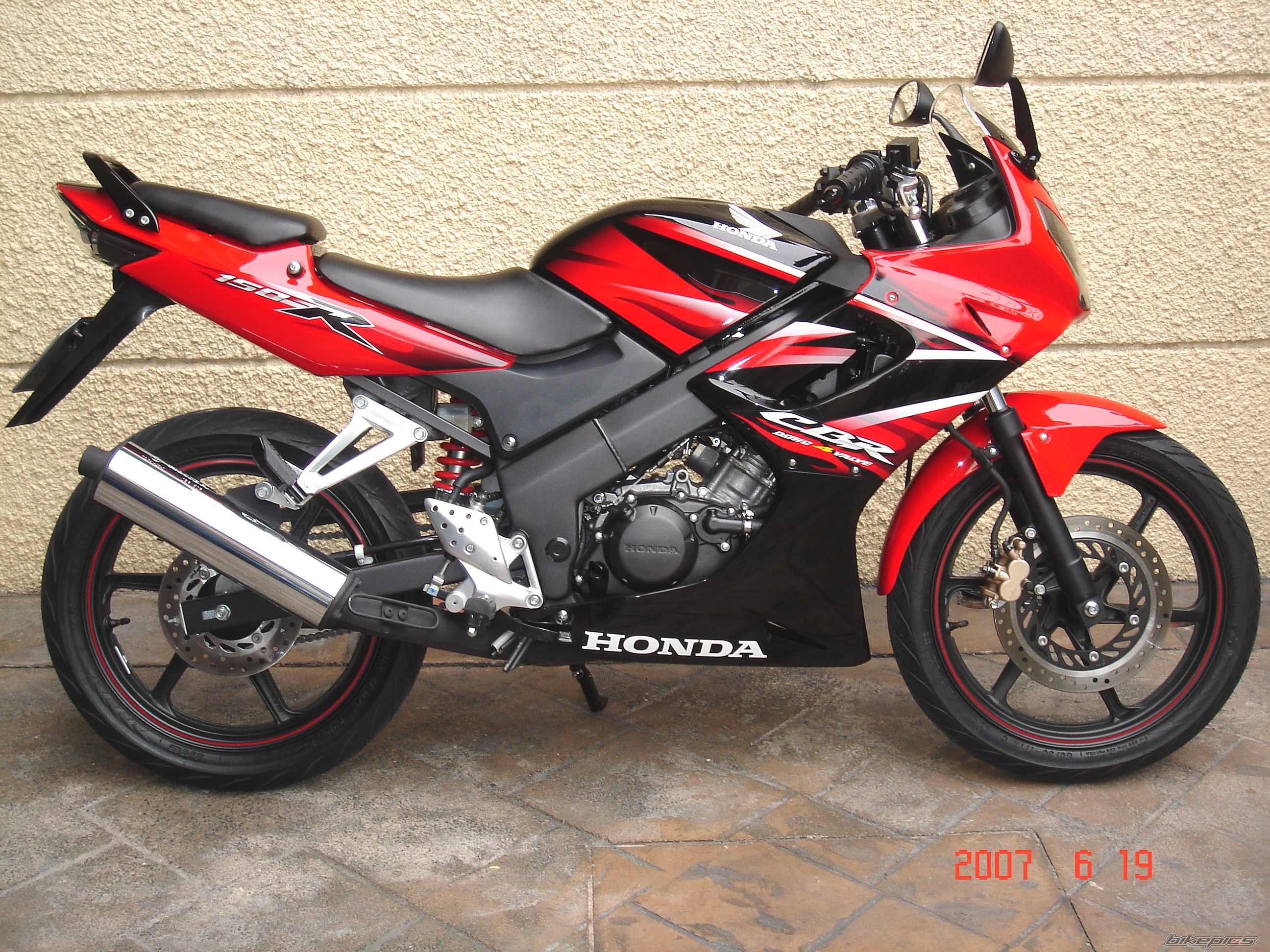 2007 HONDA CBR 150 | Picture 936697 motorcycle photo
